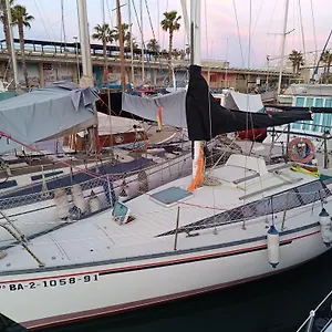 pretty-boat-in-barcelona.catalonia-hotels.com/
